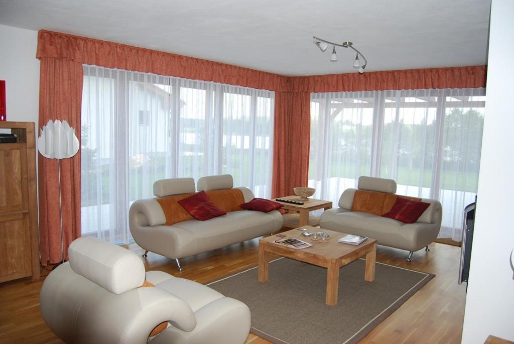 Obora 824 Villa Nova Bystrice Luaran gambar